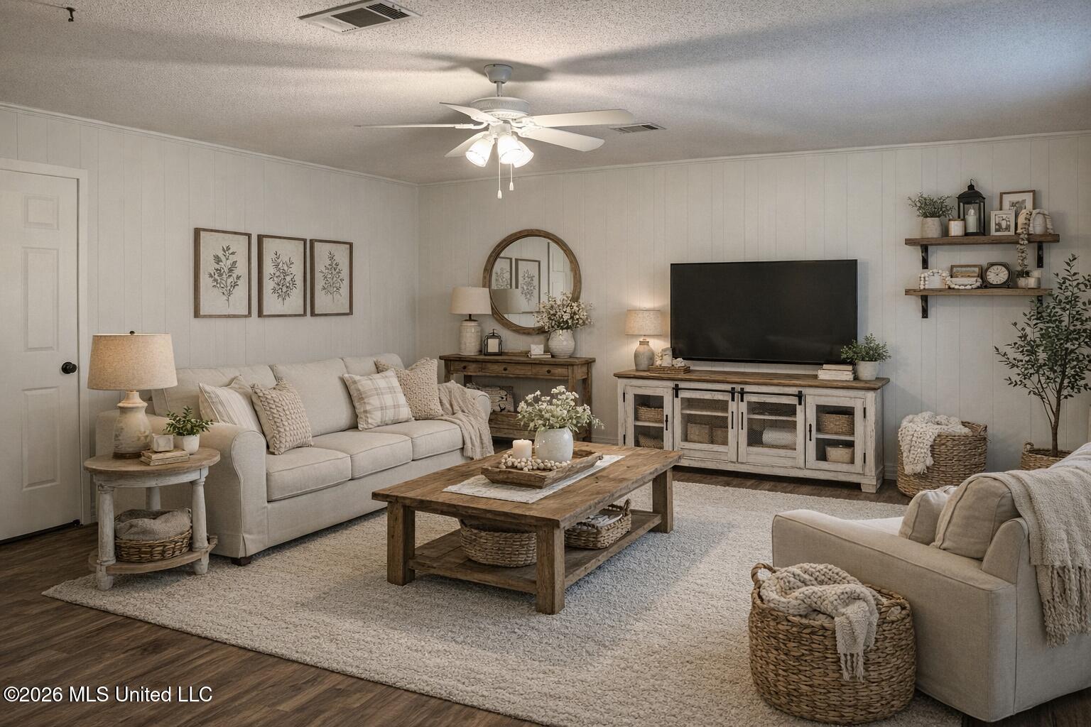 9504 Kimberly Circle Moss Point, MS 39562 - Photo 23 of 35 Spacious farmhouse living room decor