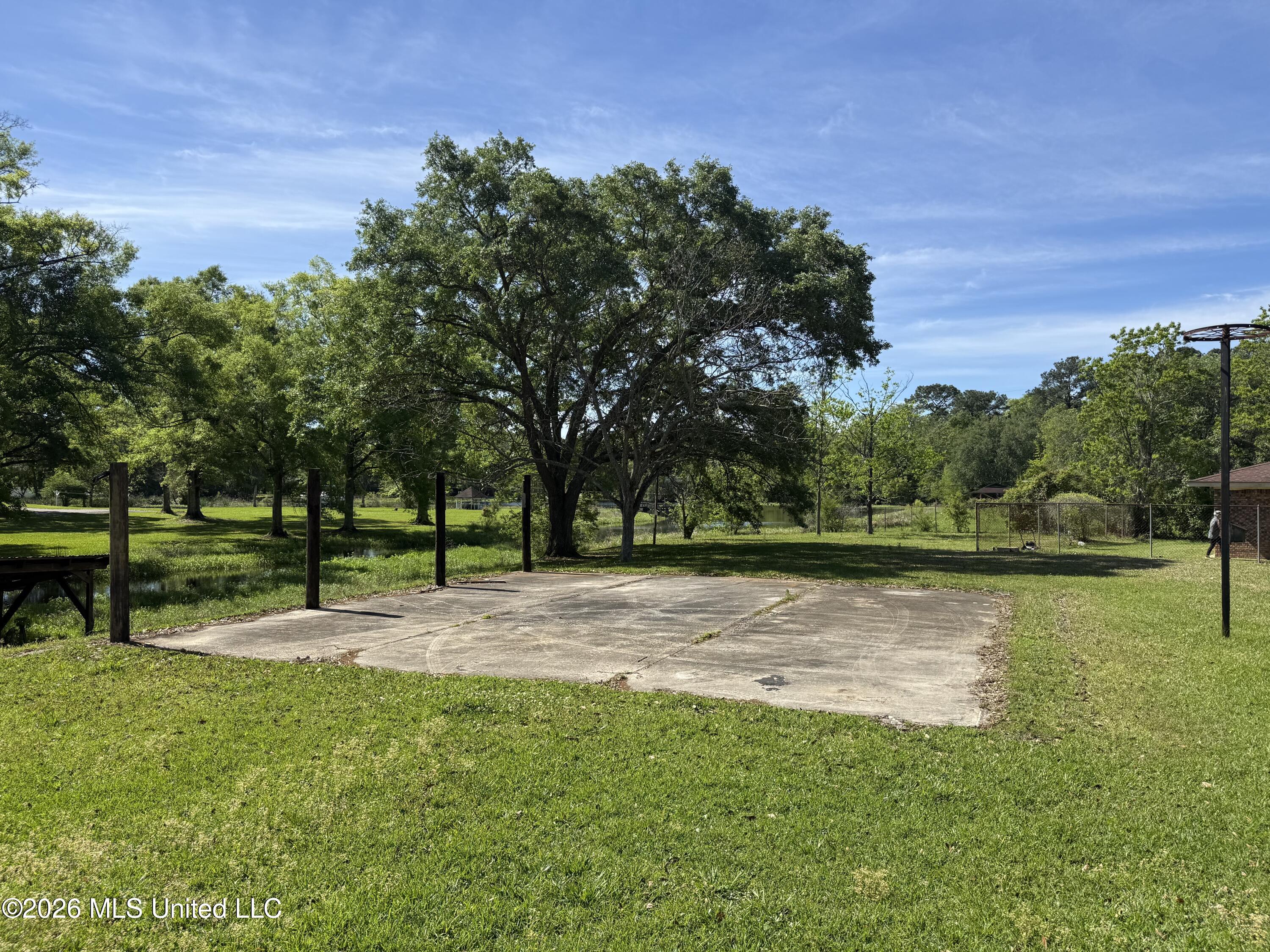 9504 Kimberly Circle Moss Point, MS 39562 - Photo 10 of 35 IMG_2841