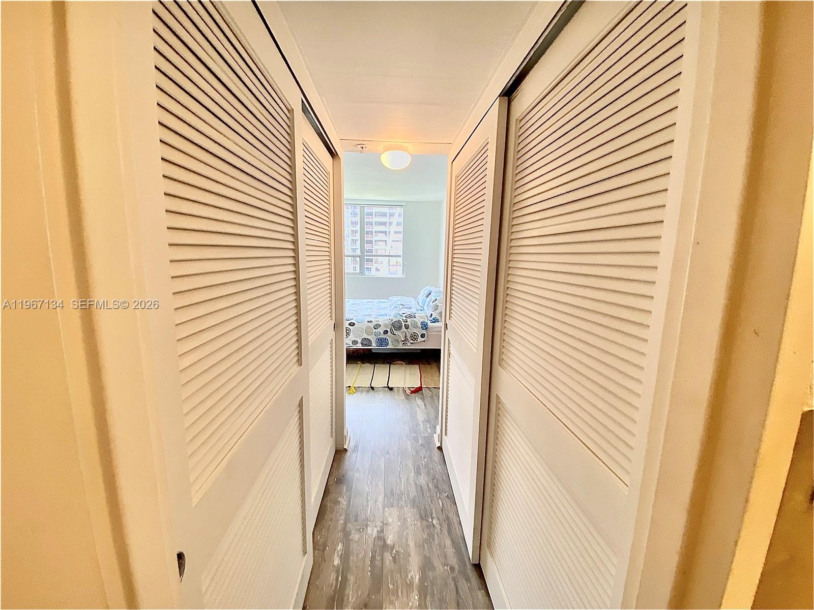 1500 Bay Road, Unit 862S Miami Beach, FL 33139 - Photo 25 of 30