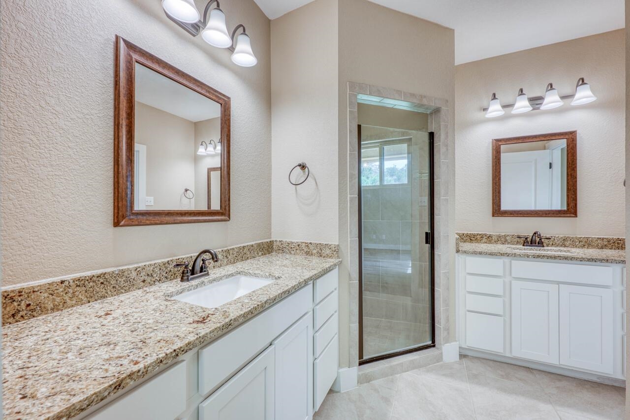 127 Uplift Horseshoe Bay, TX 78657 - Photo 14 of 24