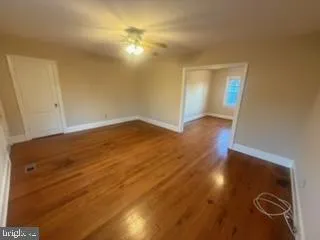 $1,895 | 1907 Mimosa Street, Fredericksburg, VA 22405