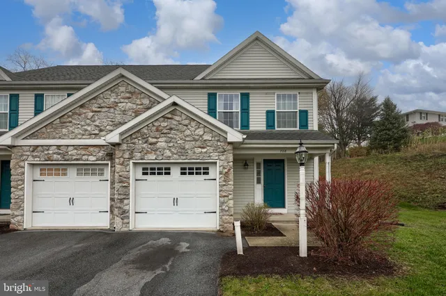 $269,000 | 728 Winding Lane, Harrisburg, PA 17111