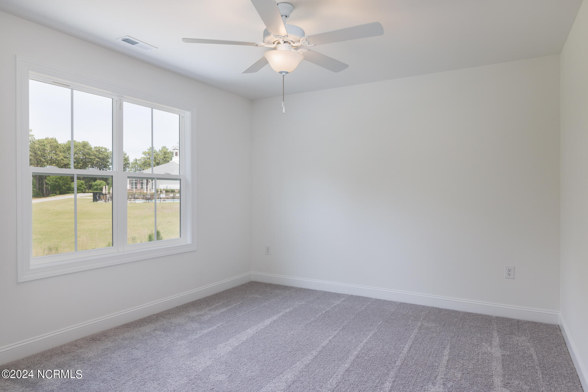 160 Falkirk Court Carthage, NC 28327 - Photo 11 of 22 11