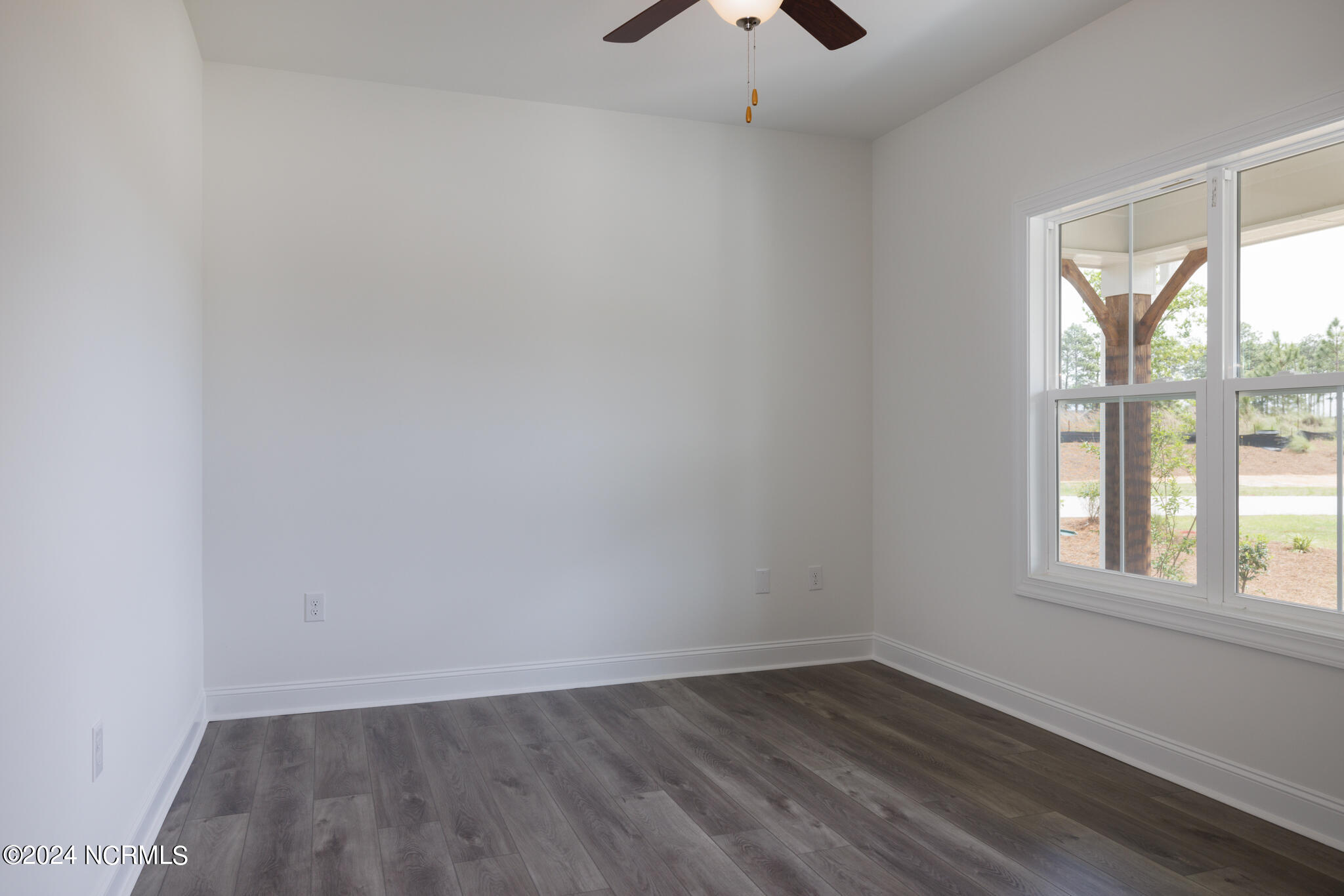 160 Falkirk Court Carthage, NC 28327 - Photo 2 of 22 2