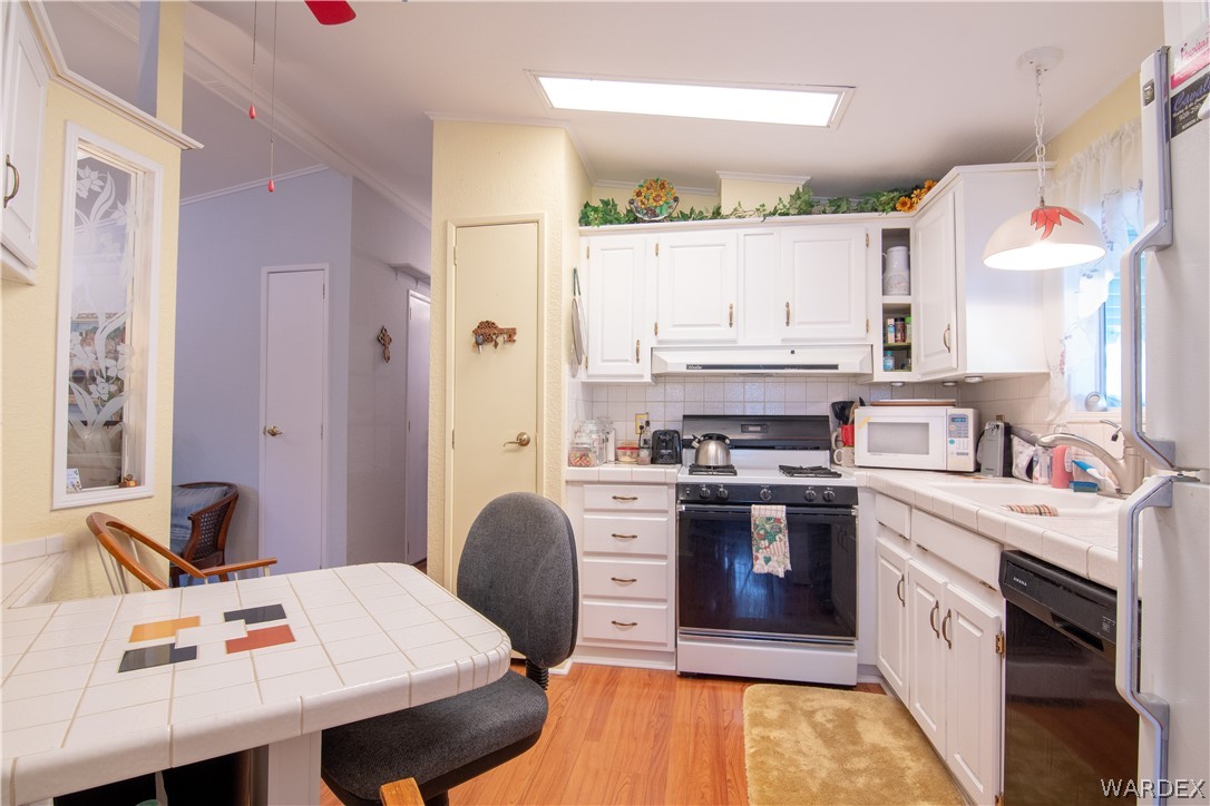1545 East El Rodeo Road, Unit 99 Fort Mohave, AZ 86426 - Photo 8 of 25 Gallery Image 8