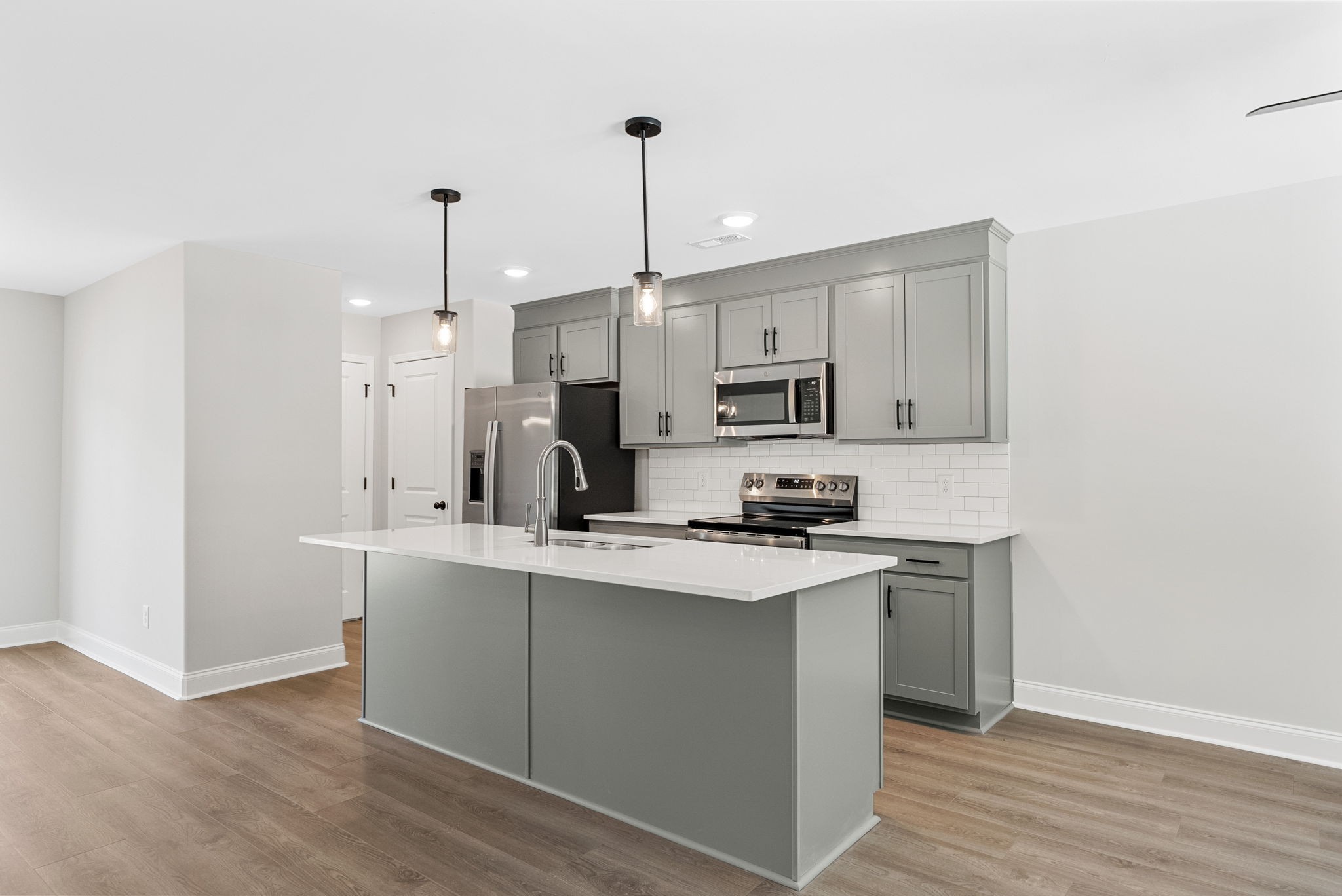 112 Colson Road Dover, TN 37058 - Photo 2 of 30