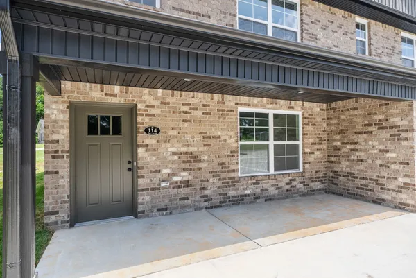 $1,250 | 112 Colson Road, Dover, TN 37058