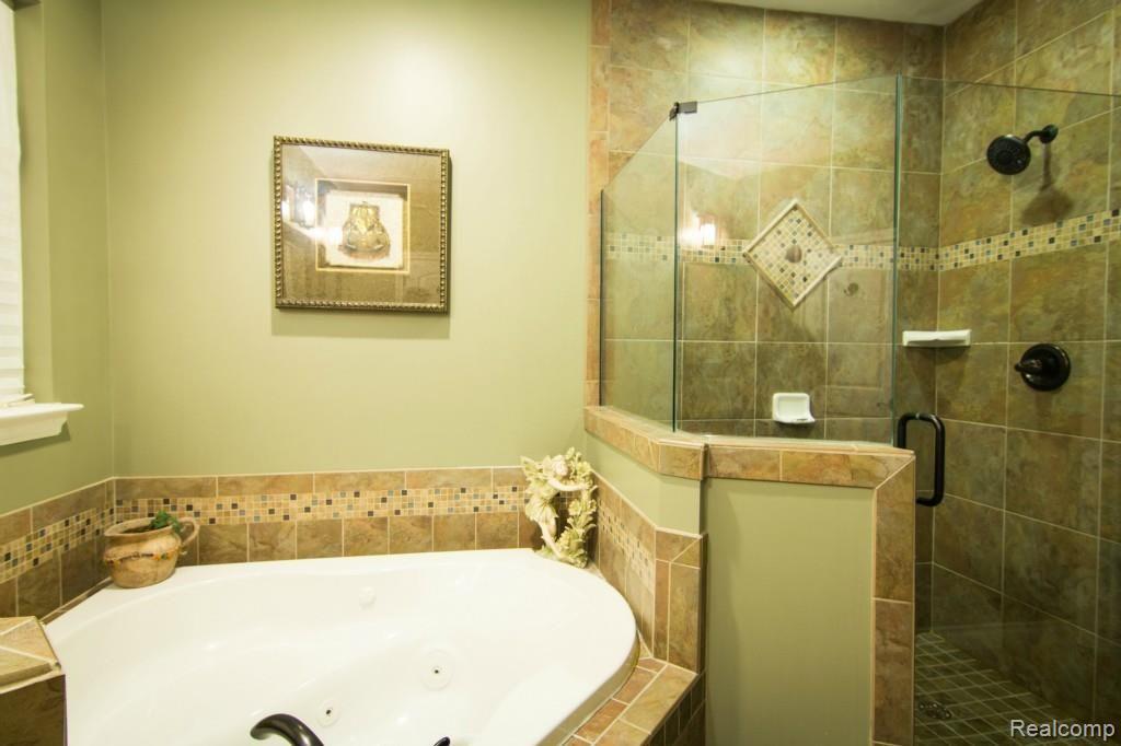 3445 Hazelton Avenue Rochester Hills, MI 48307 - Photo 20 of 26