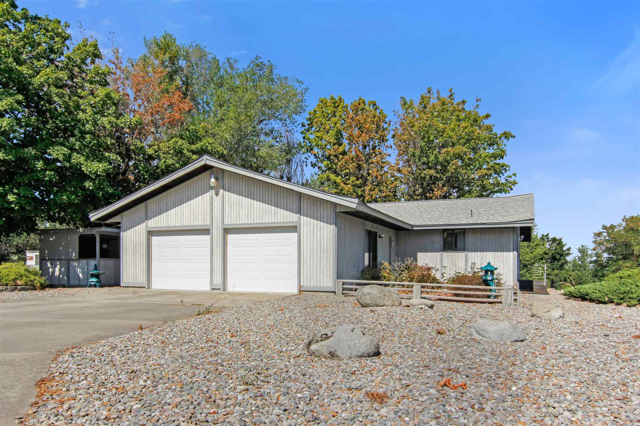 1108 South Calvin Road Spokane Valley, WA 99037 - Photo 2 of 23