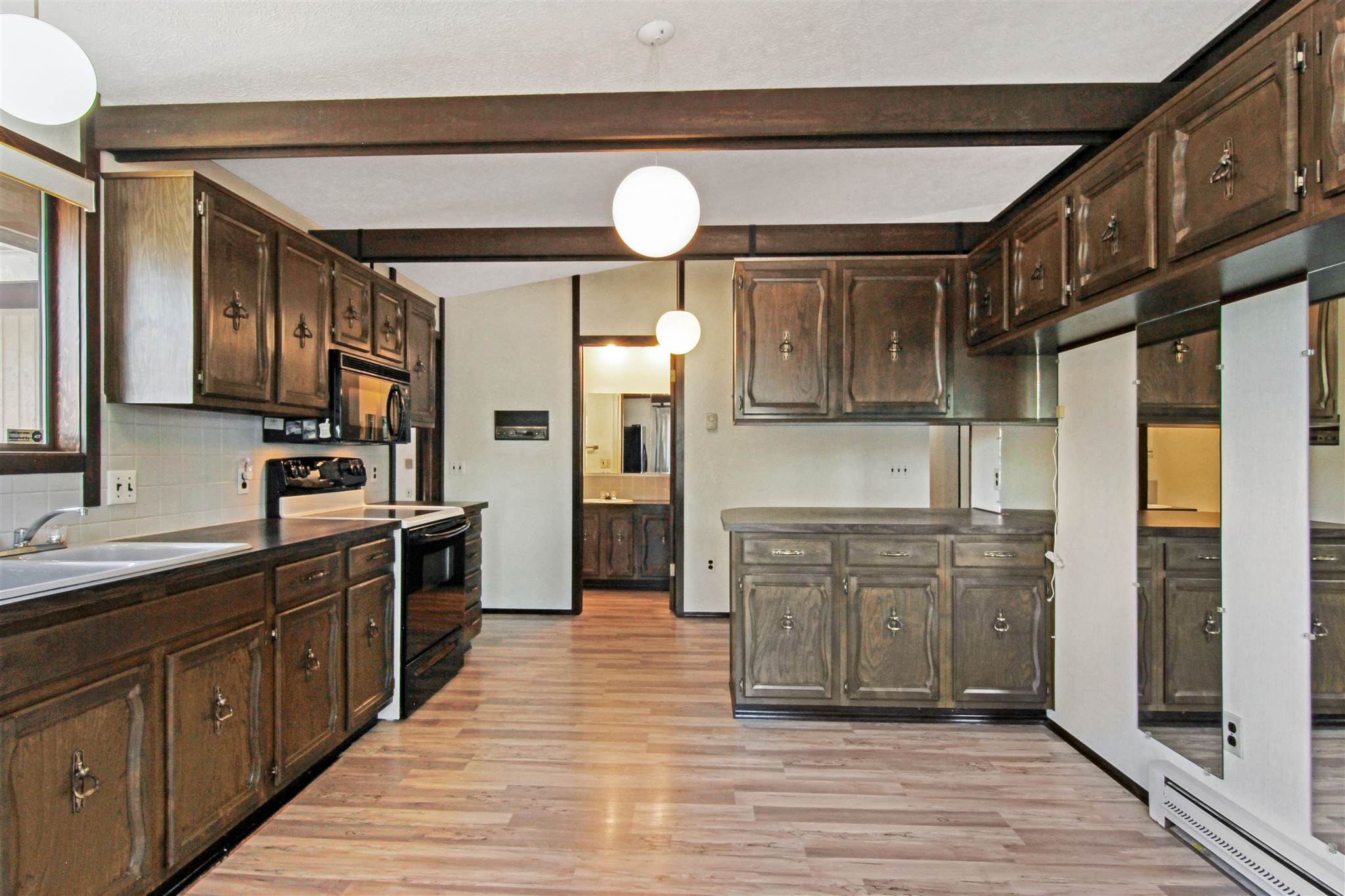 1108 South Calvin Road Spokane Valley, WA 99037 - Photo 6 of 23