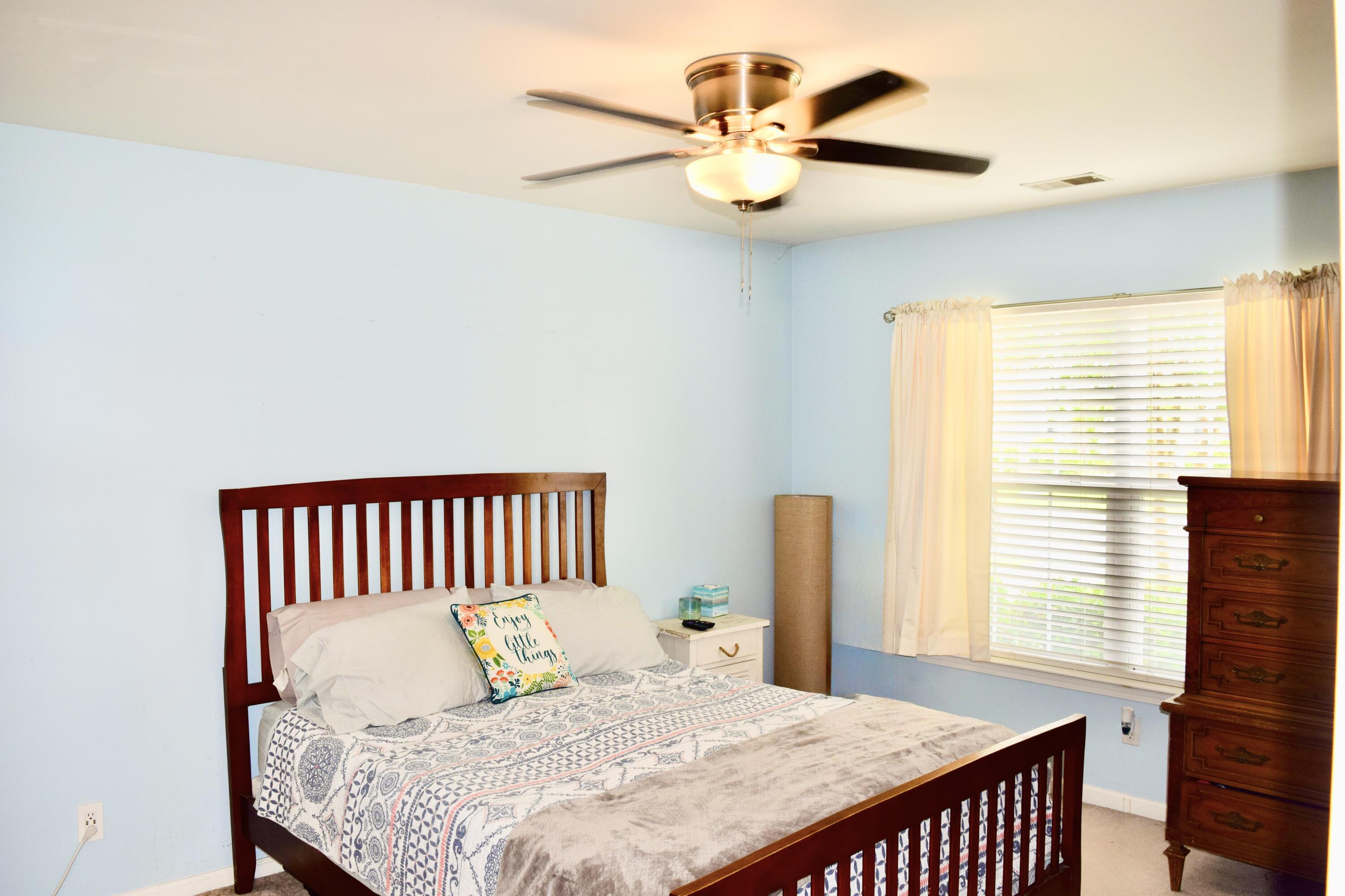 9122 Maple Grove Drive Summerville, SC 29485 - Photo 8 of 15 DSC_0082