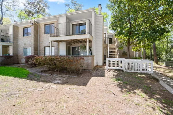 $1,250 | 3500 Tangle Brush Drive, Unit 20, The Woodlands, TX 77381