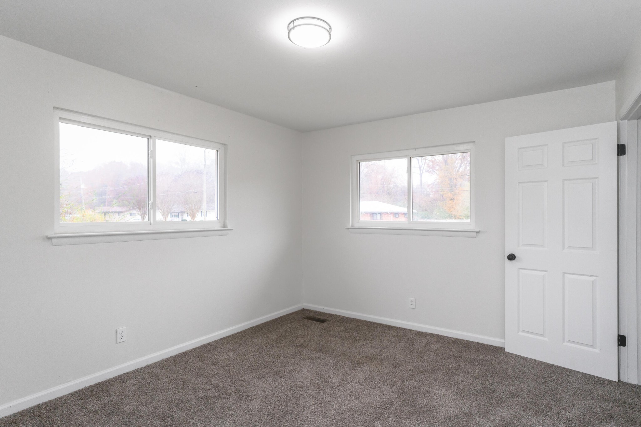 151 Sharon Circle Rossville, GA 30741 - Photo 8 of 21 an empty room with windows