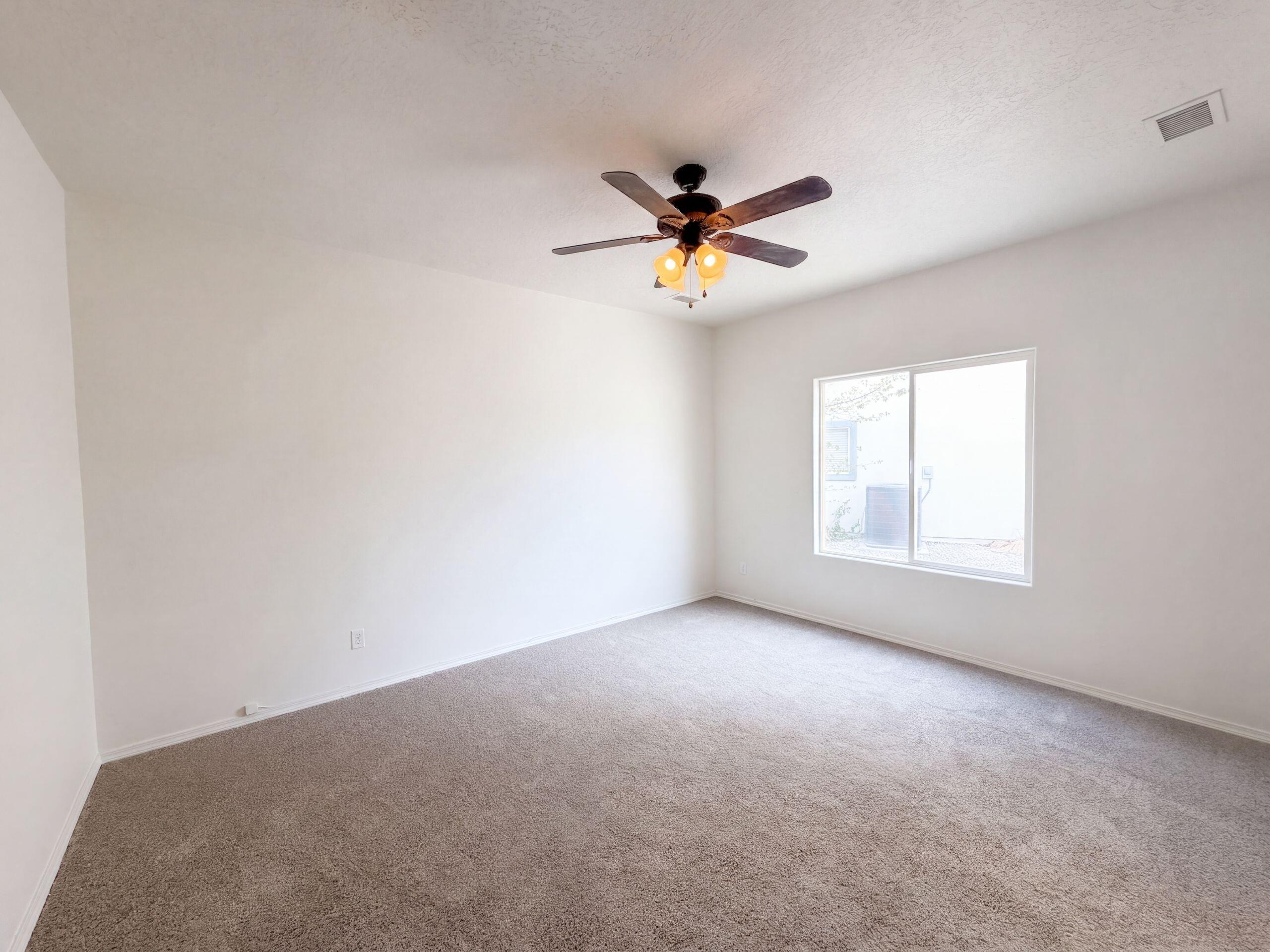 696 Troon Drive Southeast Rio Rancho, NM 87124 - Photo 4 of 23 Gallery Image 4