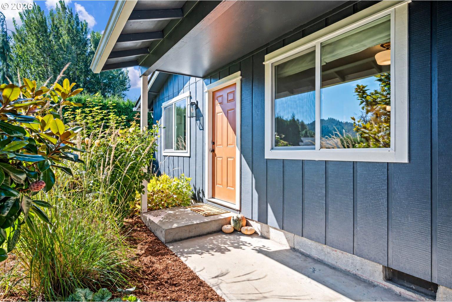 1136 South 39th Street Springfield, OR 97478 - Photo 3 of 36 Gallery Image 3