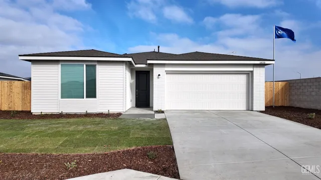 $385,660 | Undisclosed Address, Bakersfield, CA 93307
