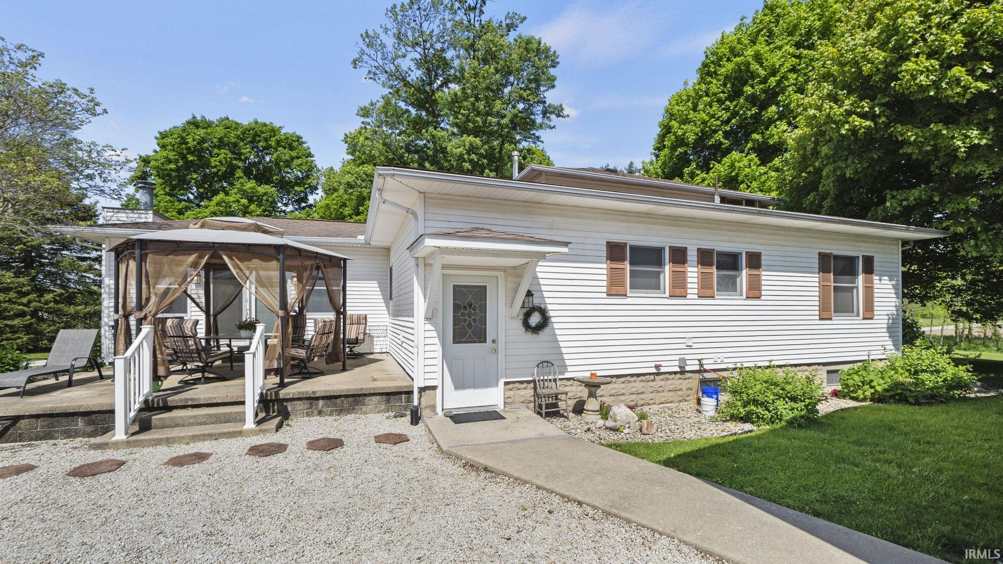 5873 North 500 East Rochester, IN 46975 - Photo 2 of 36 Gallery Image 2