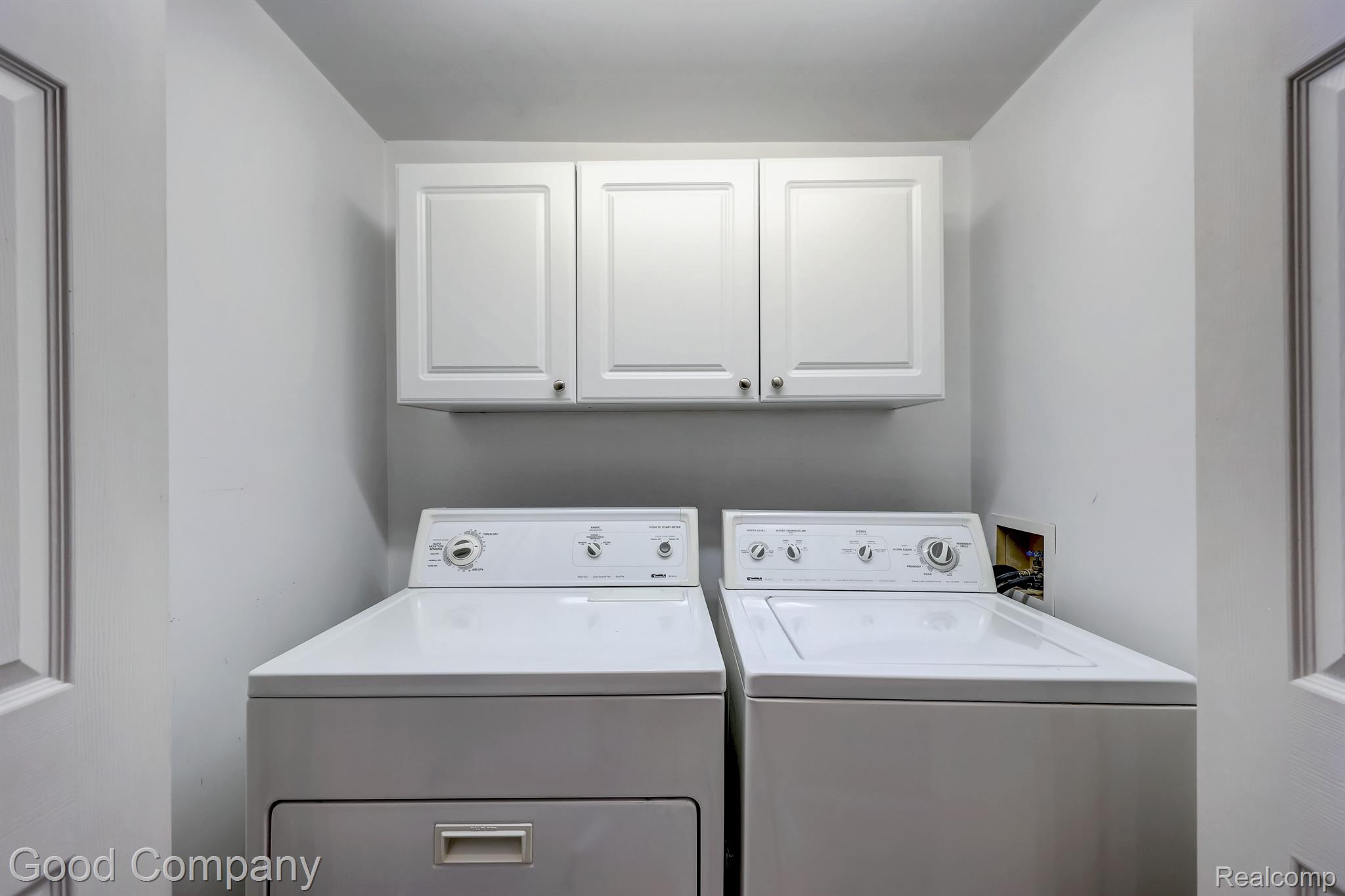 159 Georgetown Square North Royal Oak, MI 48067 - Photo 23 of 41