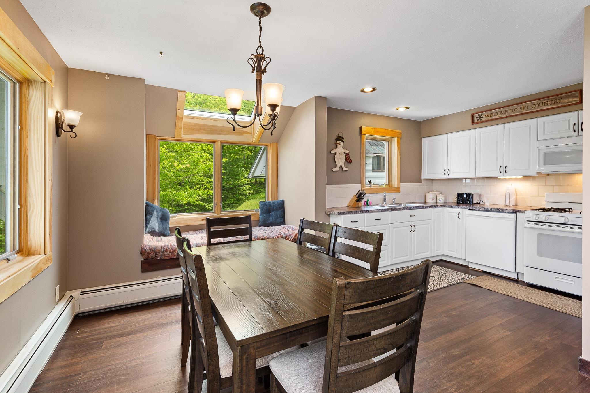 105 Timberline Road South, Unit L8 Killington, VT 05751 - Photo 8 of 39 Gallery Image 8