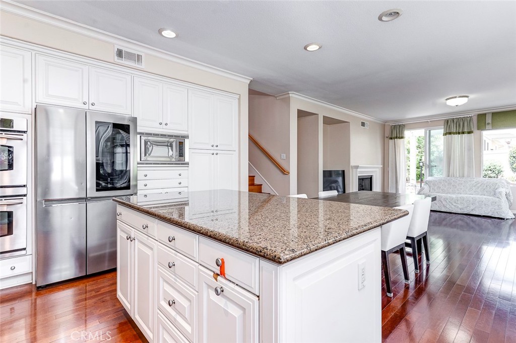 1341 Nicolas Way Fullerton, CA 92833 - Photo 13 of 41