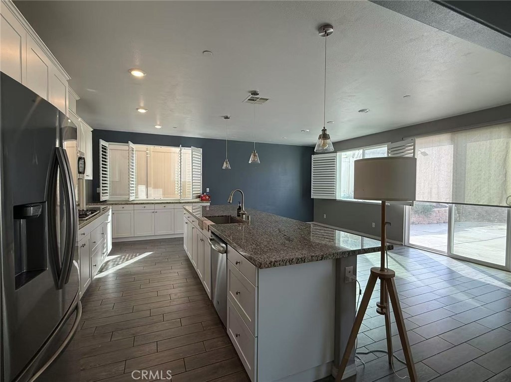 26055 Plumcot Drive Corona, CA 92883 - Photo 6 of 22