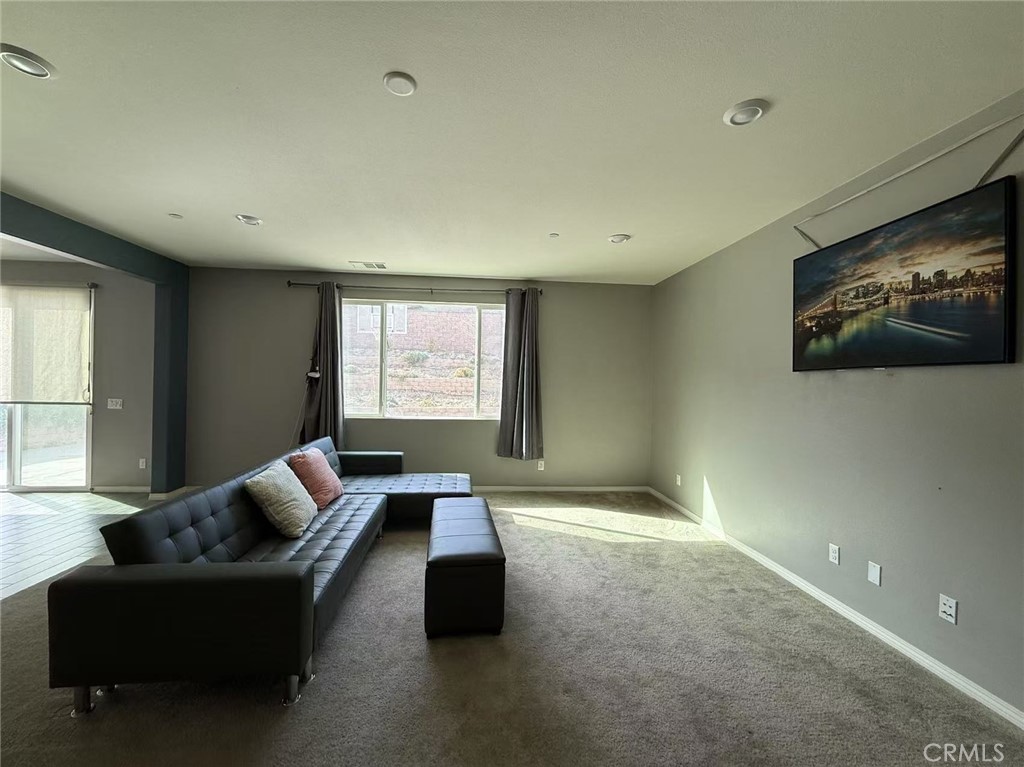 26055 Plumcot Drive Corona, CA 92883 - Photo 9 of 22