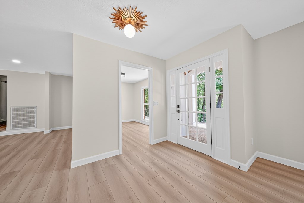 6758 Standing Boy Road Columbus, GA 31904 - Photo 5 of 61