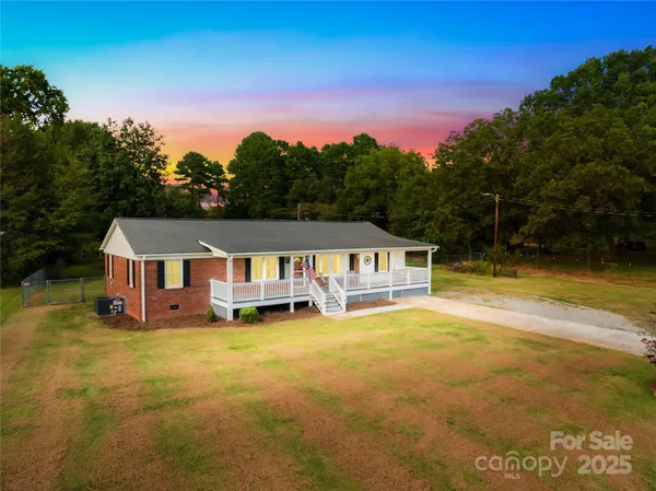 $295,000 | 103 Airport Road, Stanley, NC 28164