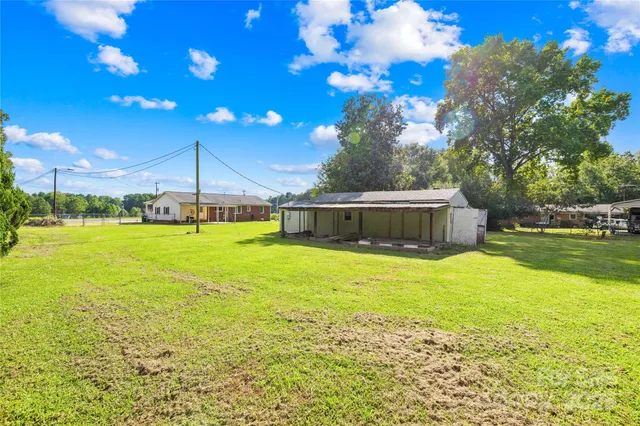 $325,000 | 103 Airport Road, Stanley, NC 28164