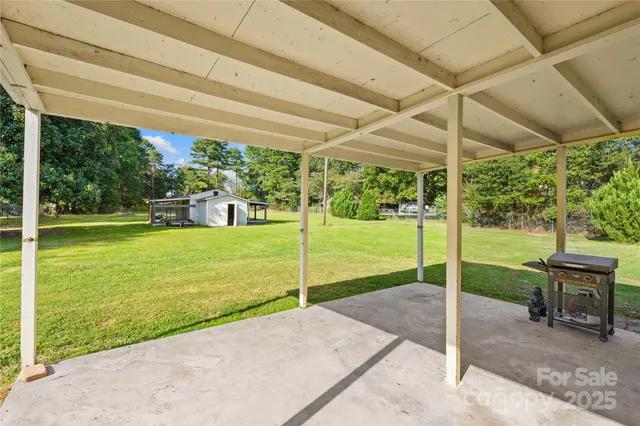 $325,000 | 103 Airport Road, Stanley, NC 28164