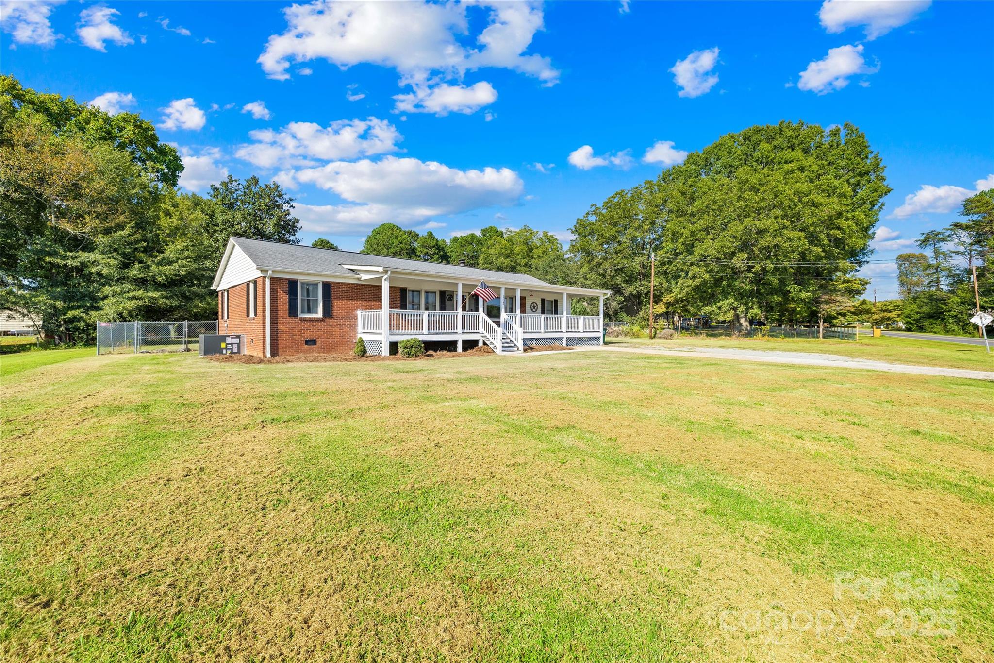 103 Airport Road Stanley, NC 28164 - Photo 4 of 34