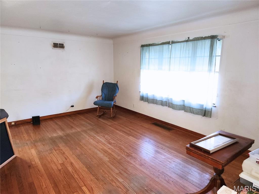 38 South 86th Street Belleville, IL 62223 - Photo 4 of 10