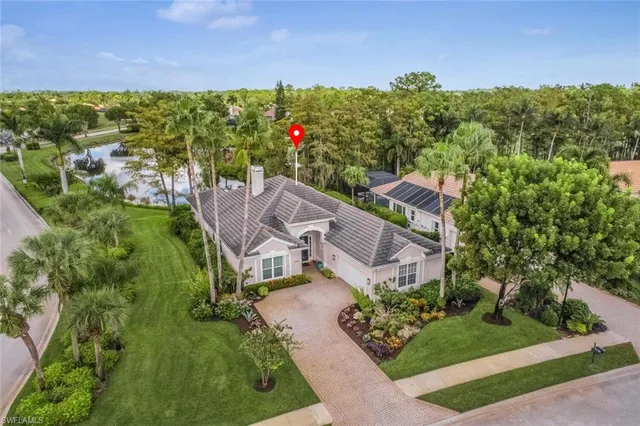 a view of a garden with a fountain