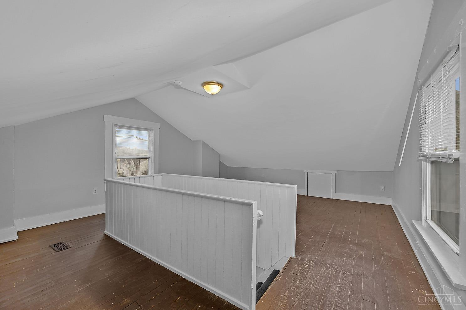 823 William Howard Taft Road Cincinnati, OH 45206 - Photo 17 of 22