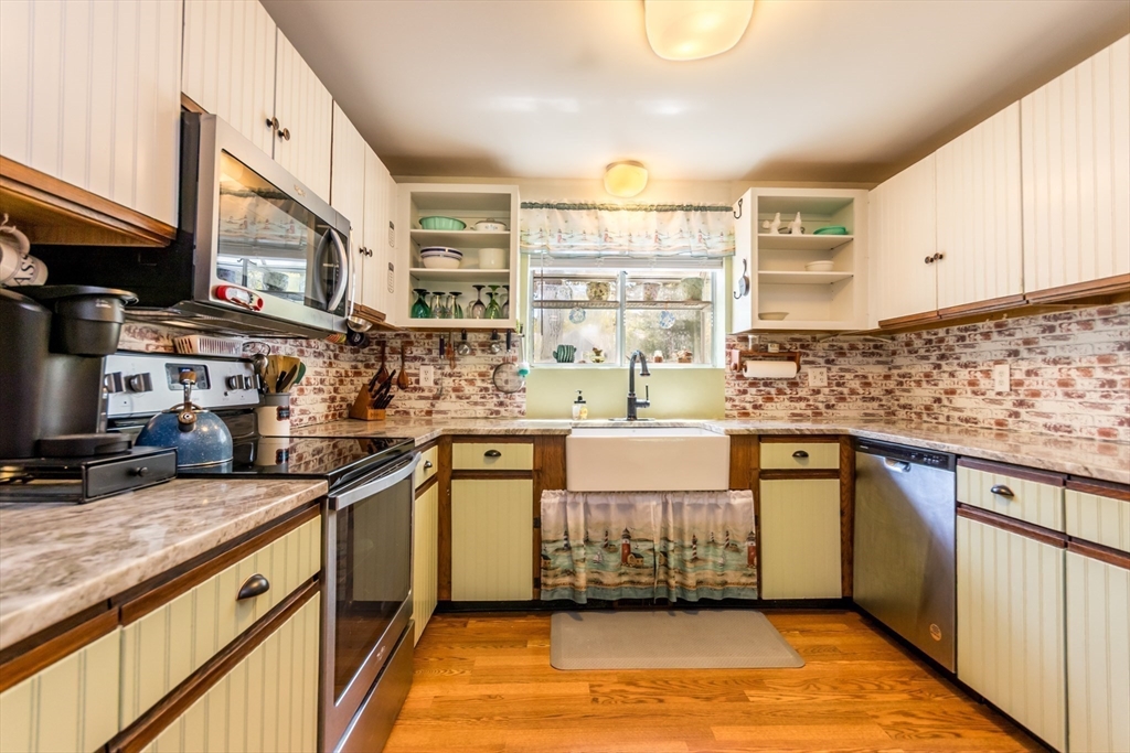 108 Shellback Way, Unit 108Q Mashpee, MA 02649 - Photo 12 of 28