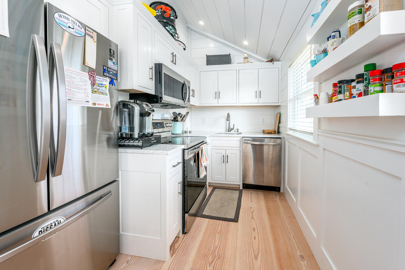 17 Pilgrim Road, Unit 3A Dennis, MA 02638 - Photo 15 of 32 kitchen1