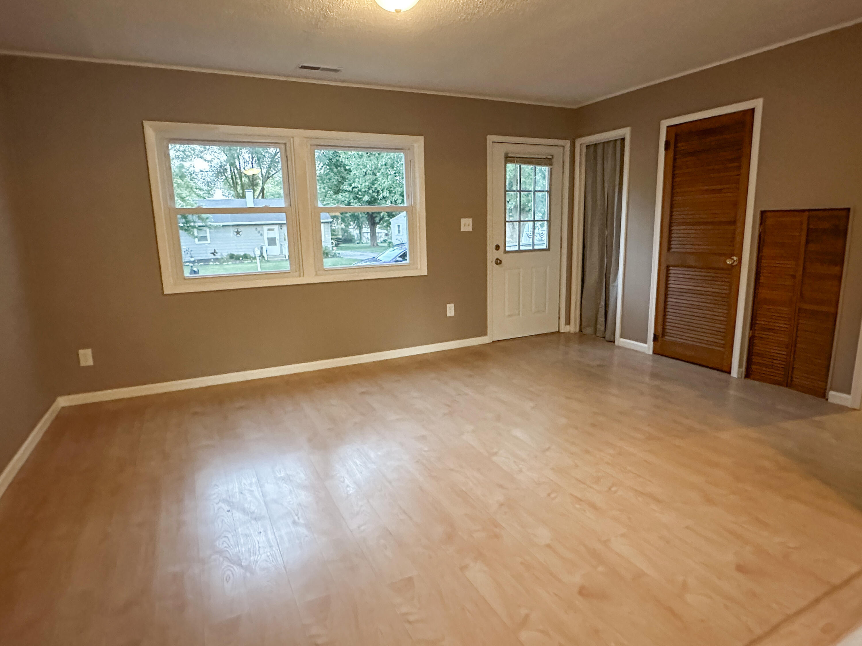 309 Prairie Street Crown Point, IN 46307 - Photo 7 of 17 3000x2249