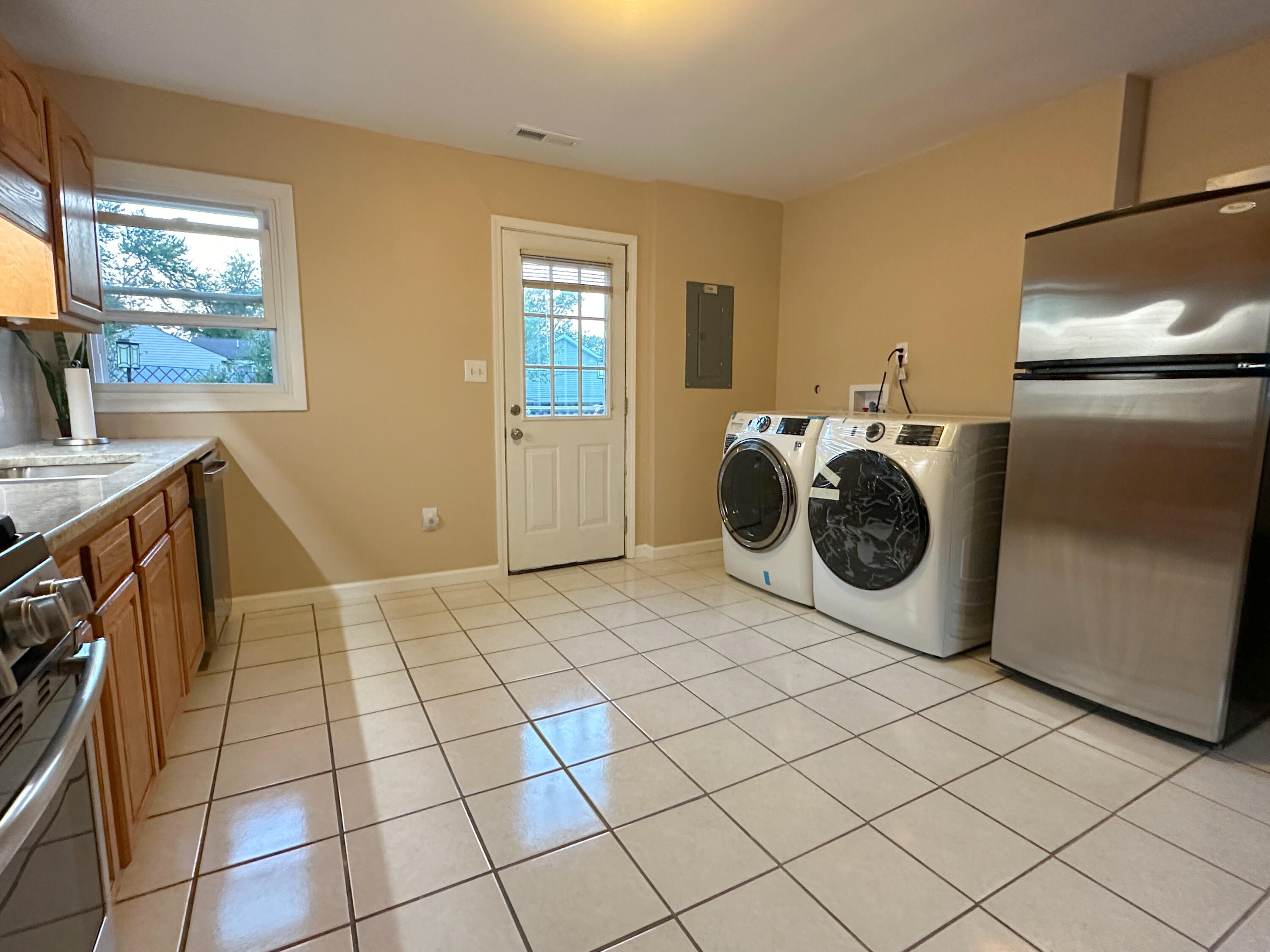 309 Prairie Street Crown Point, IN 46307 - Photo 9 of 17 3000x2250