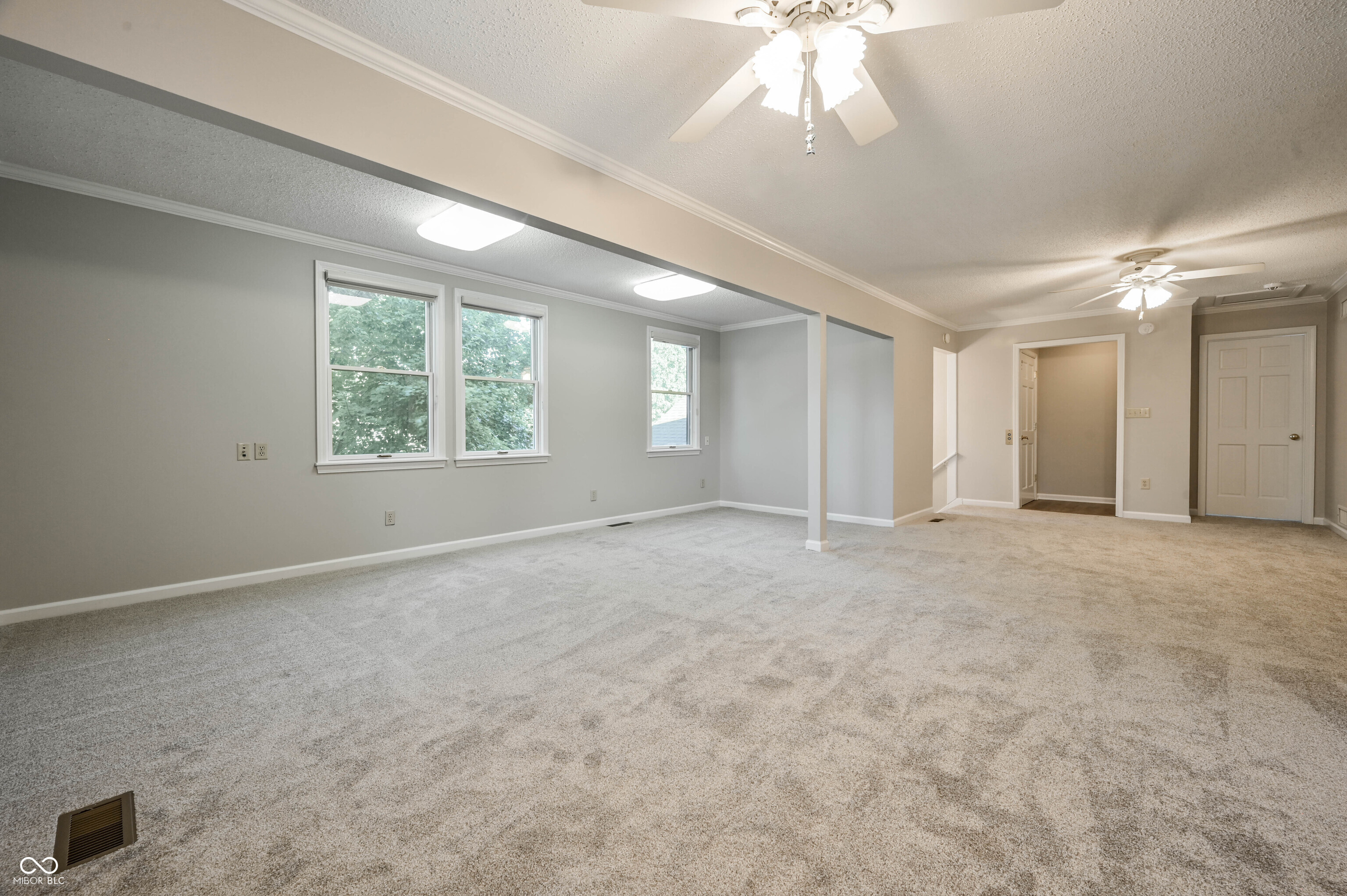 12443 Charing Cross Road Carmel, IN 46033 - Photo 28 of 44 Gallery Image 28