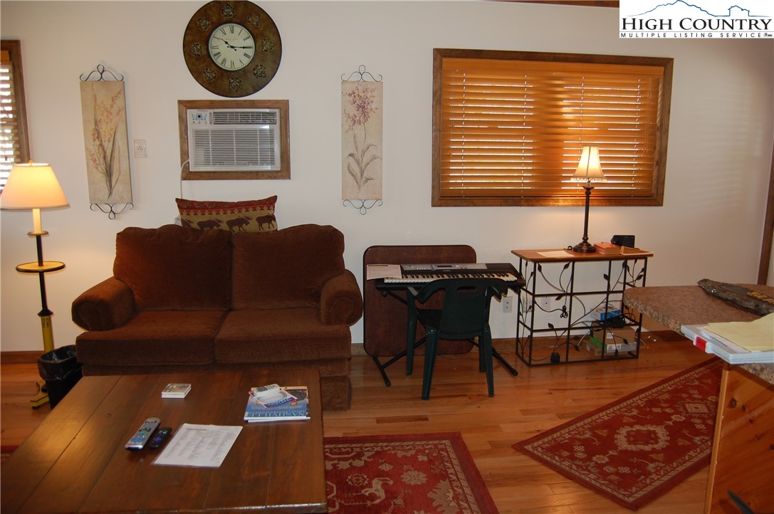 14 Briar Road Newland, NC 28657 - Photo 24 of 37 a living room with furniture and a window