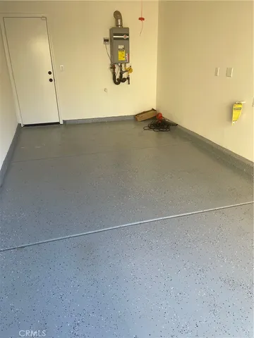 a view of a back yard of the house