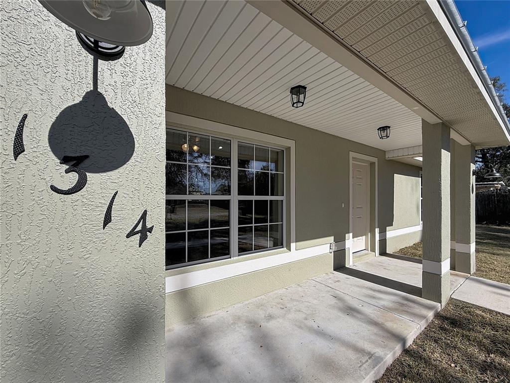 1314 Southwest 68th Avenue Bushnell, FL 33513 - Photo 13 of 33 a view of front door