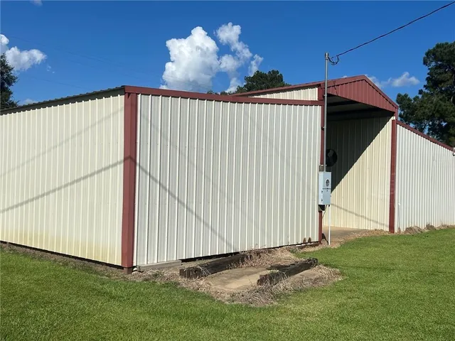 $169,900 | 620 Jacks Road, Hessmer, LA 71341