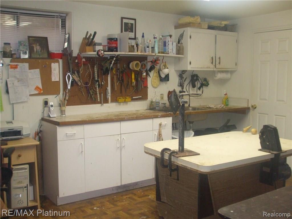 6695 Cuthbert Road White Lake, MI 48383 - Photo 20 of 31 DSCF2667.JPG