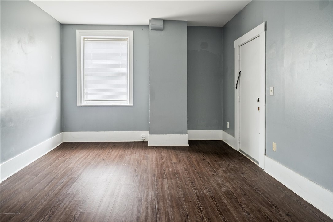 74 Richmond Street Rochester, NY 14607 - Photo 18 of 47 1st Floor Apartment w/3 bedrooms