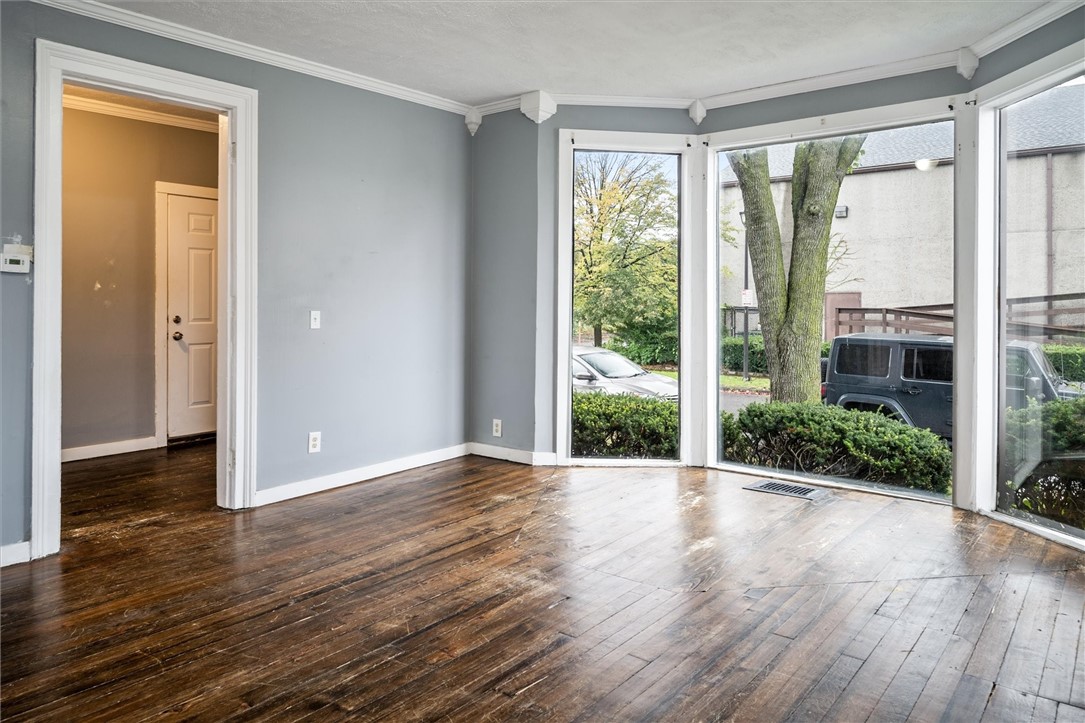 74 Richmond Street Rochester, NY 14607 - Photo 5 of 47 1st Floor Apartment w/3 bedrooms