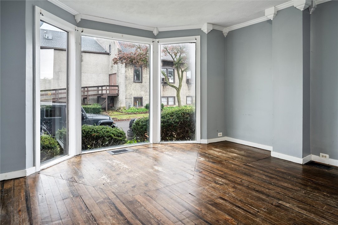 74 Richmond Street Rochester, NY 14607 - Photo 6 of 47 1st Floor Apartment w/3 bedrooms