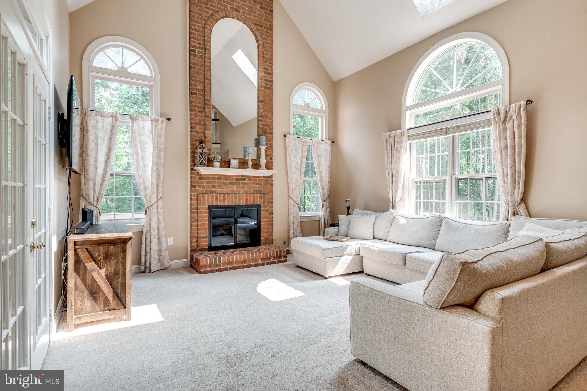 1135 Round Pebble Lane Reston, VA 20194 - Photo 14 of 82 Gallery Image 14