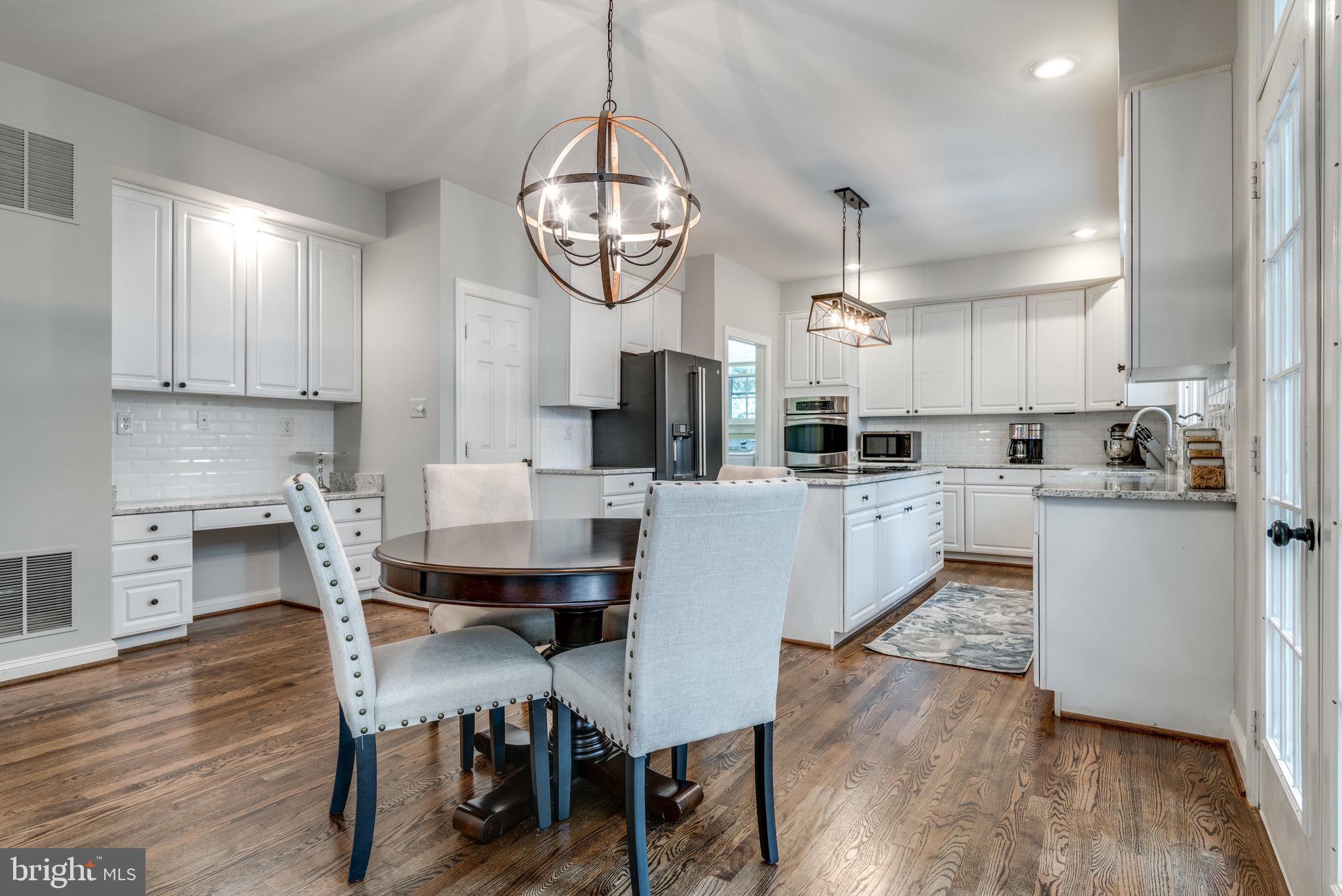 1135 Round Pebble Lane Reston, VA 20194 - Photo 20 of 82 Gallery Image 20