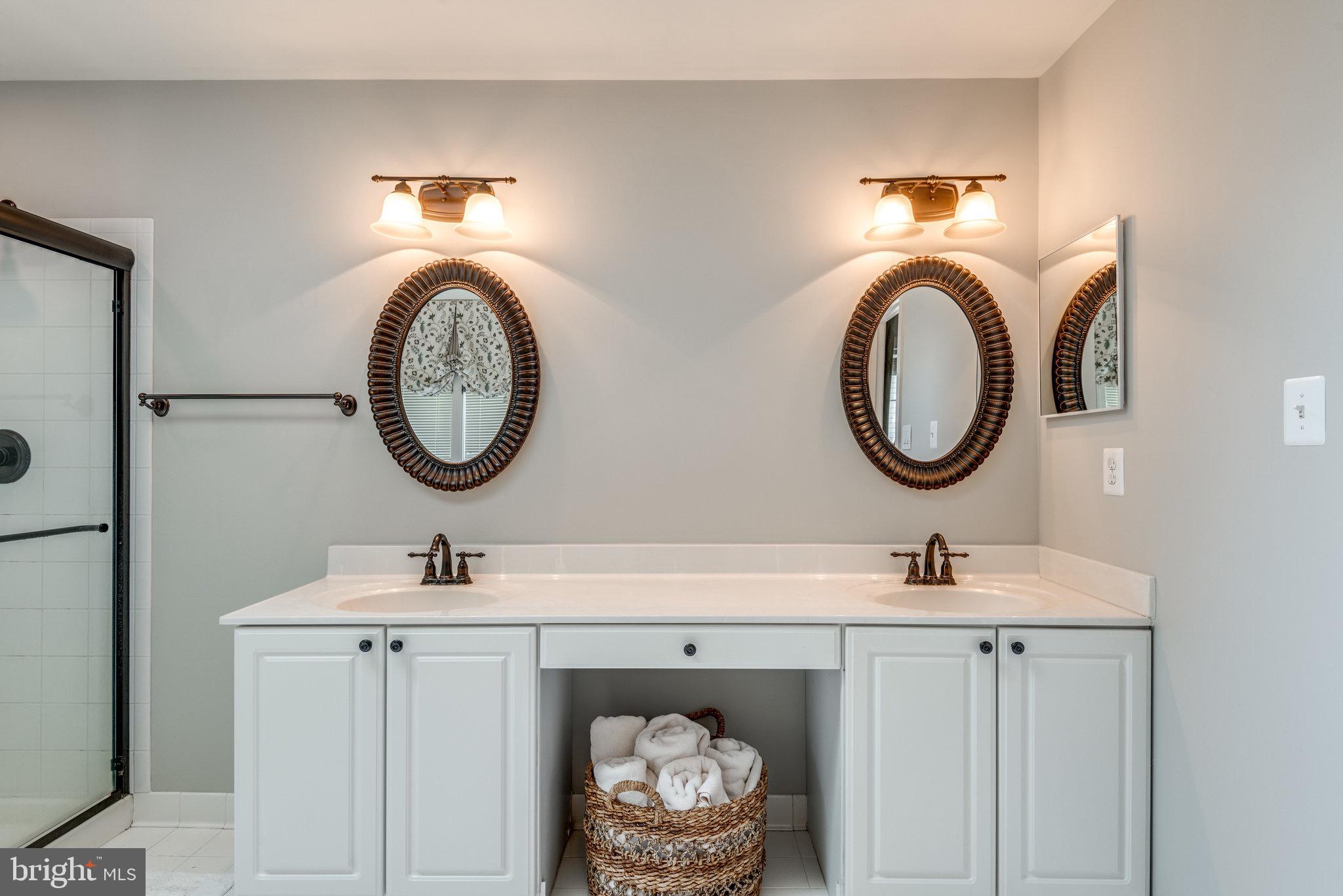 1135 Round Pebble Lane Reston, VA 20194 - Photo 40 of 82 Gallery Image 40